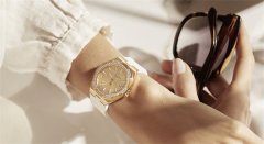 江诗丹顿表把头怎么拔出